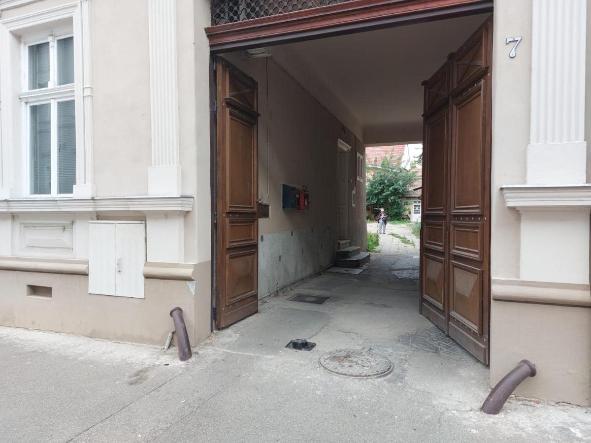Valiapart Oradea Zewnętrze zdjęcie